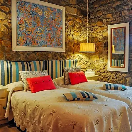 Hotel La Cotia 3*